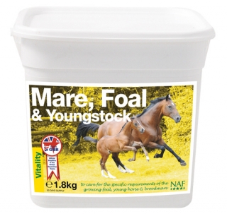 Mare, Foal and Youngstock, vitamíny a minerály pro březí klisny, hříbata a mladé